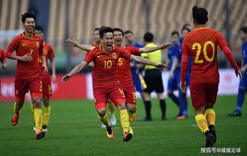 2017中国vs足球的相关图片